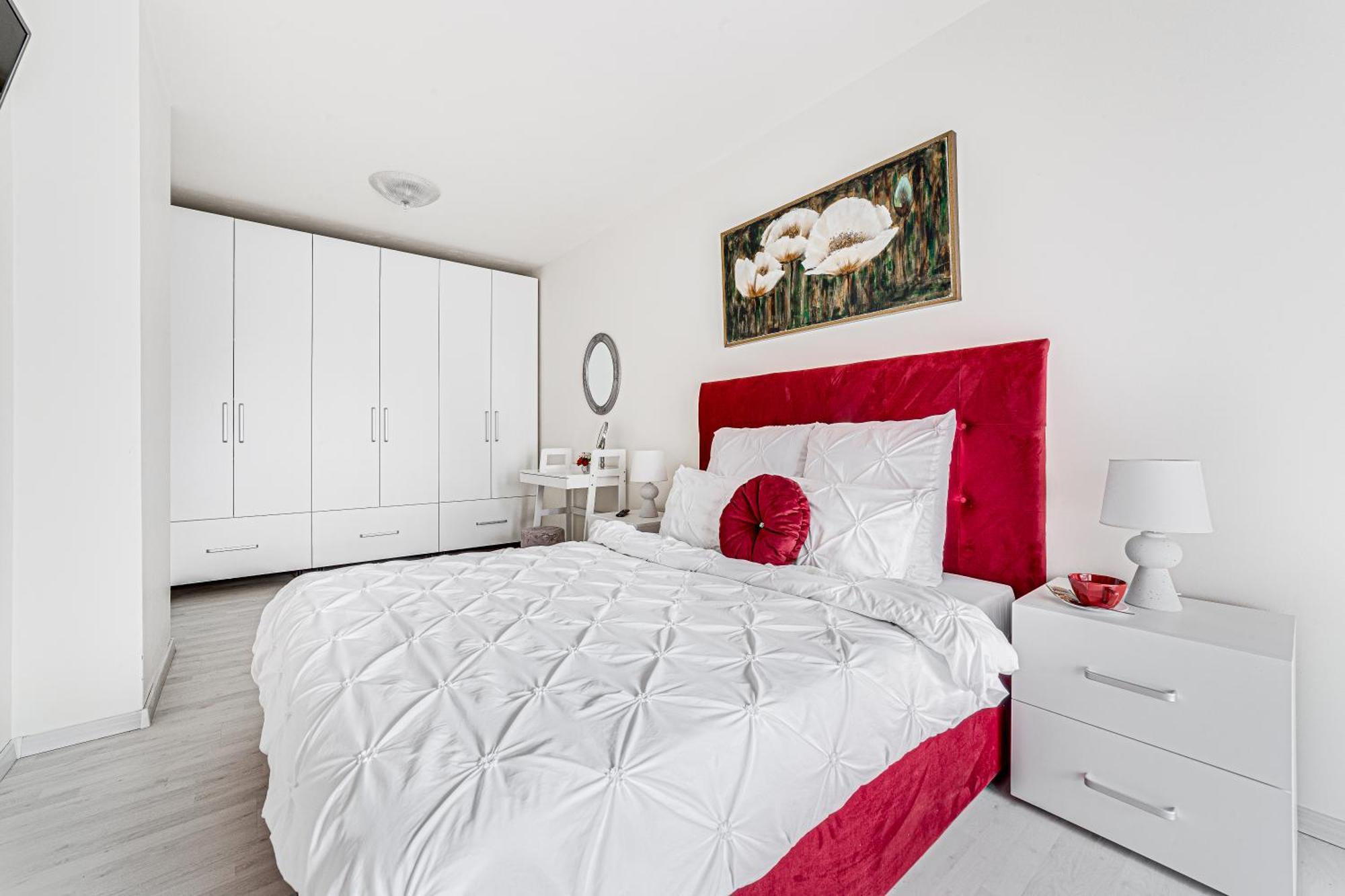 Ari - Ared Luxurious Apartments With Balcony & Free Parking Arad Dış mekan fotoğraf