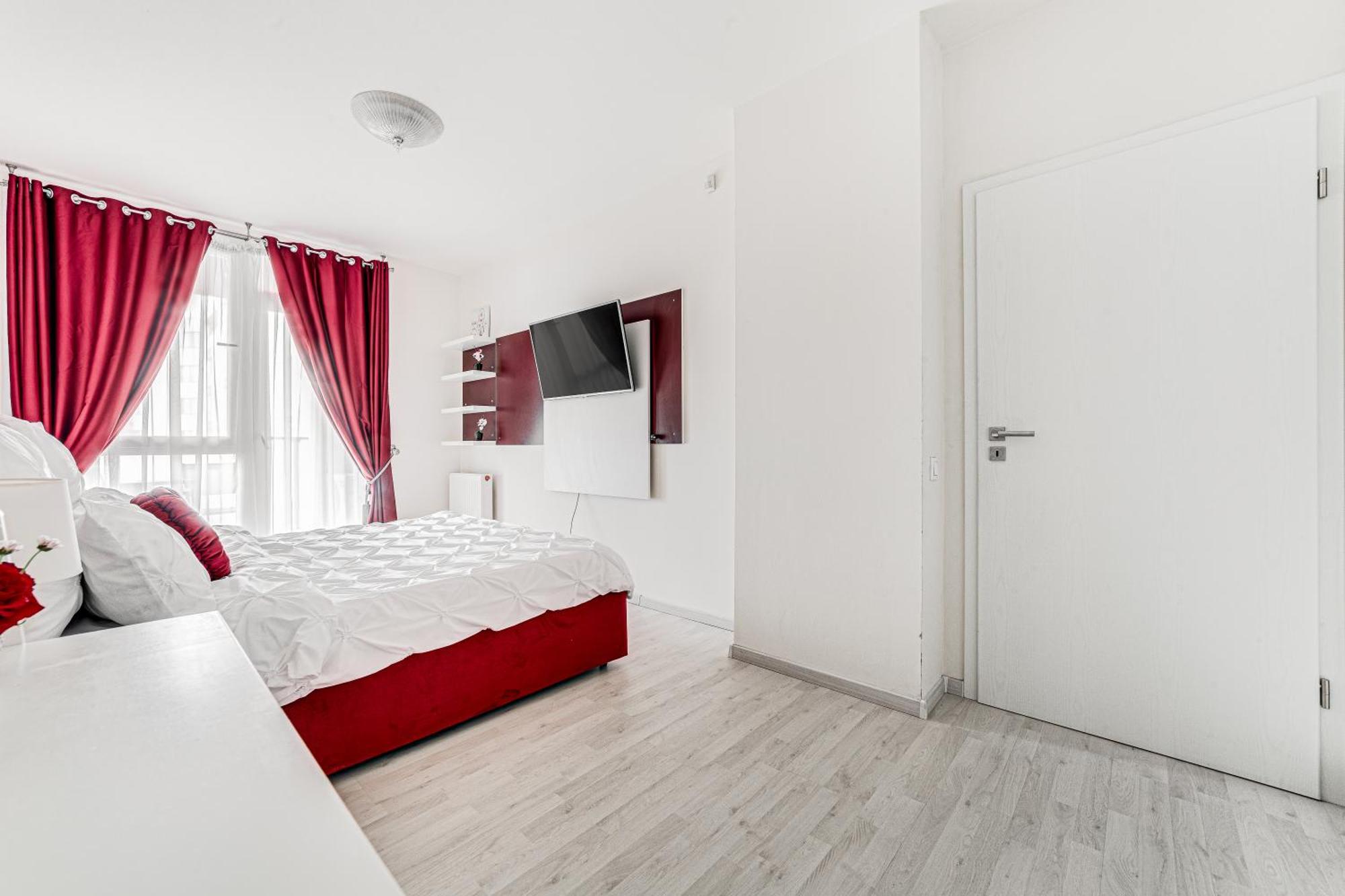 Ari - Ared Luxurious Apartments With Balcony & Free Parking Arad Dış mekan fotoğraf