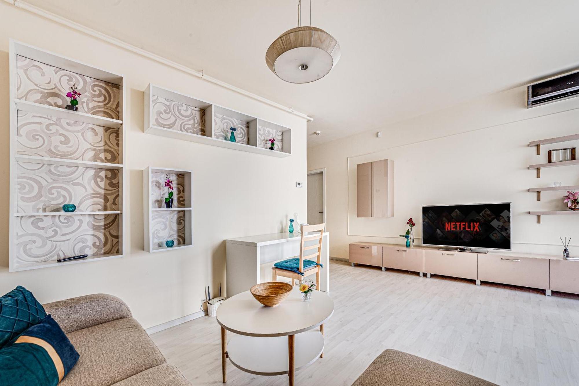 Ari - Ared Luxurious Apartments With Balcony & Free Parking Arad Dış mekan fotoğraf