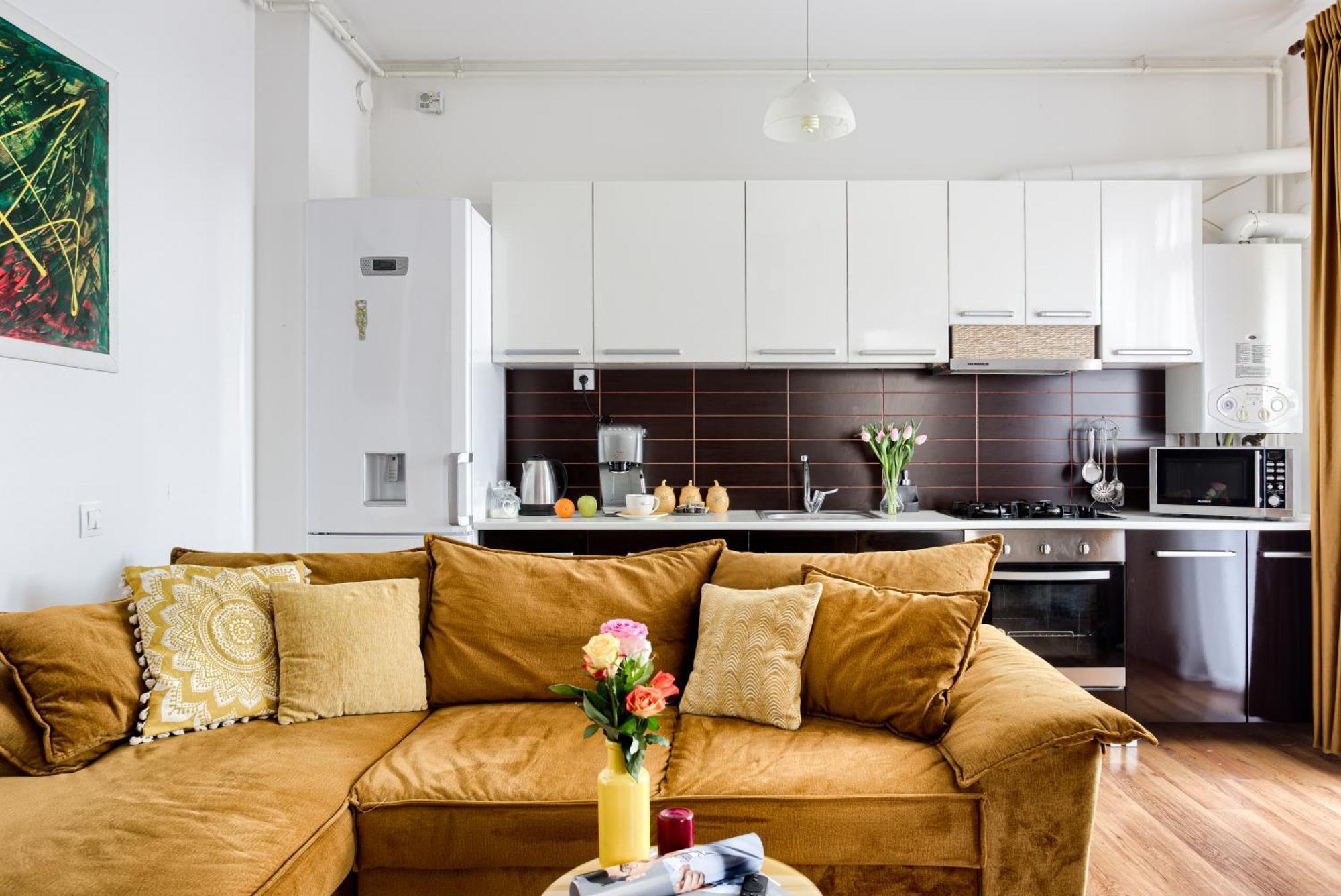 Ari - Ared Luxurious Apartments With Balcony & Free Parking Arad Dış mekan fotoğraf